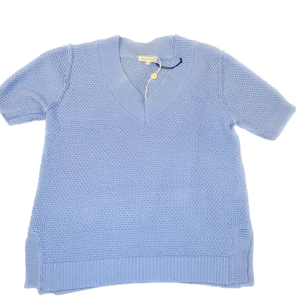 Crescent blue knit short sleeve top